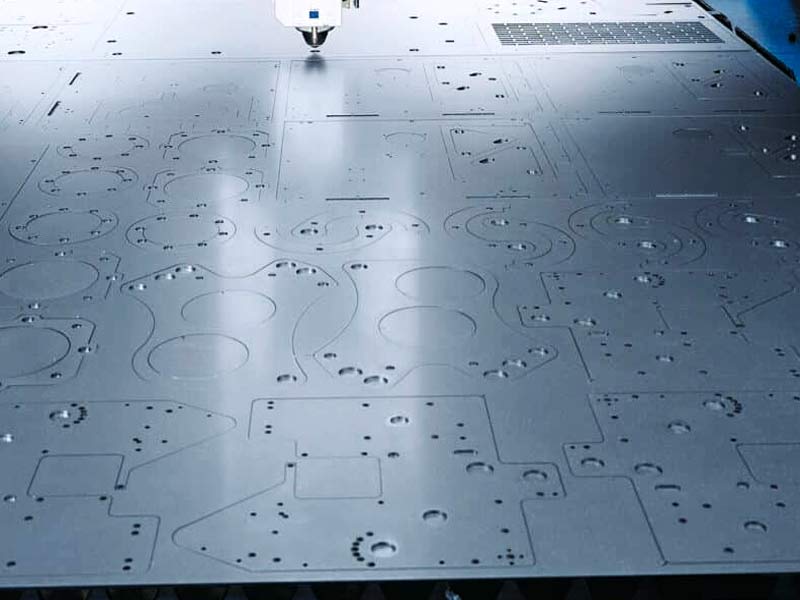 Công nghệ cắt laser tấm chính xác các chi tiết kích thước rất nhỏ