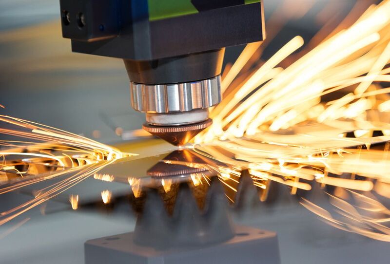 Sự khác biệt giữa công nghệ laser trong thẩm mỹ và công nghệ laser công nghiệp